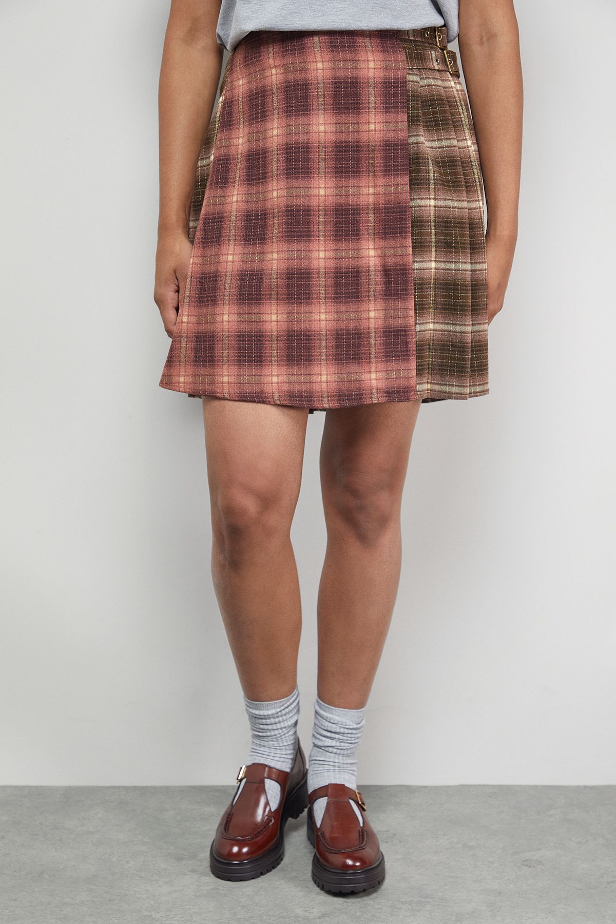 Warehouse Mixed Check Buckle Side Pleat Awkward Length Skirt