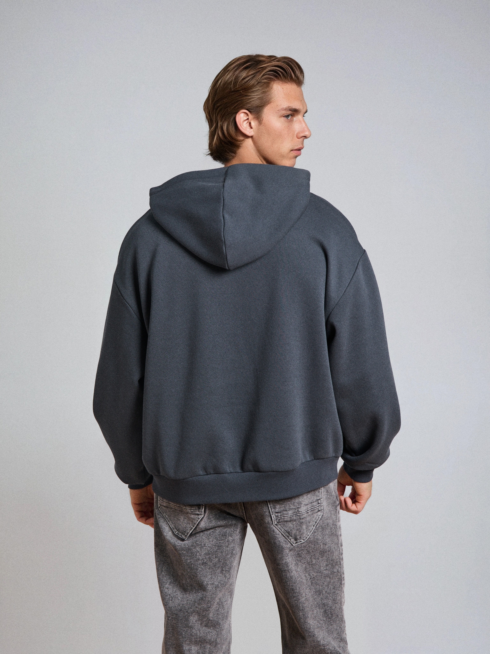 Bluza z kapturem Comfort Fit z haftem
