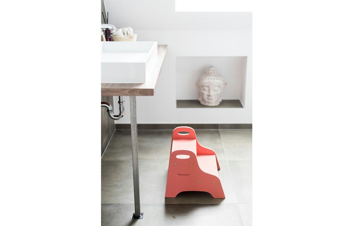 - Marchepied enfant en bois vieux rose