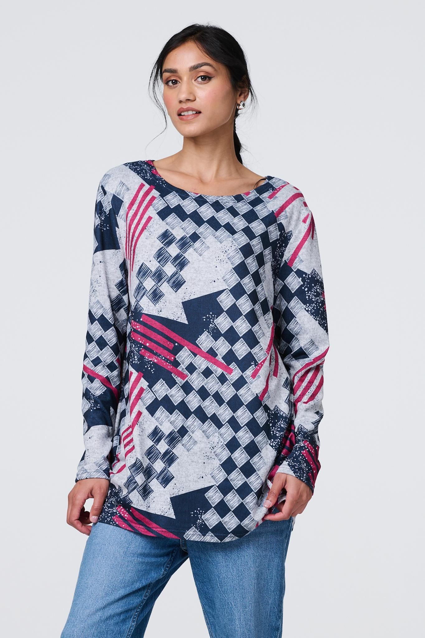 Izabel London Geo Print Long Sleeve Tunic Top