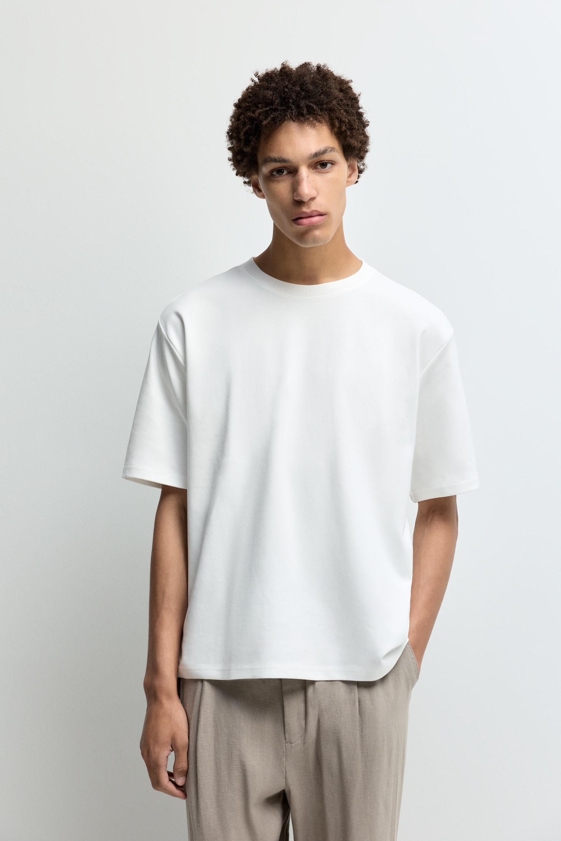 Camiseta estampado trasero