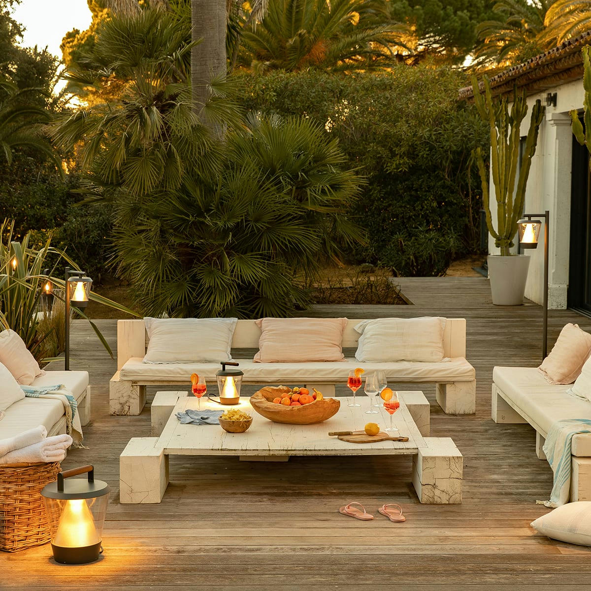 ISSOUDUN - Lampadaire extérieur en aluminium