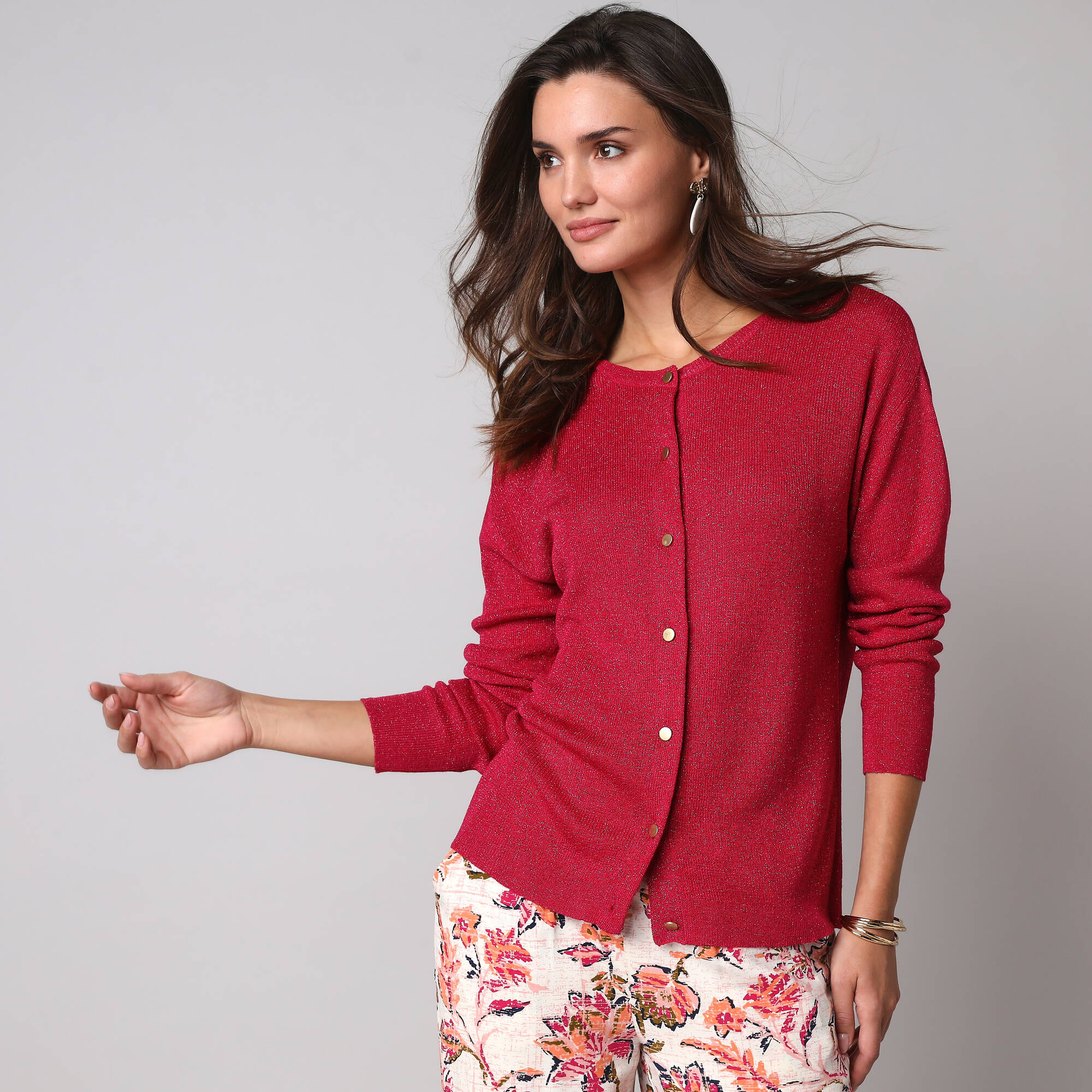 Gilet fine maille et fil brillant, manches longues