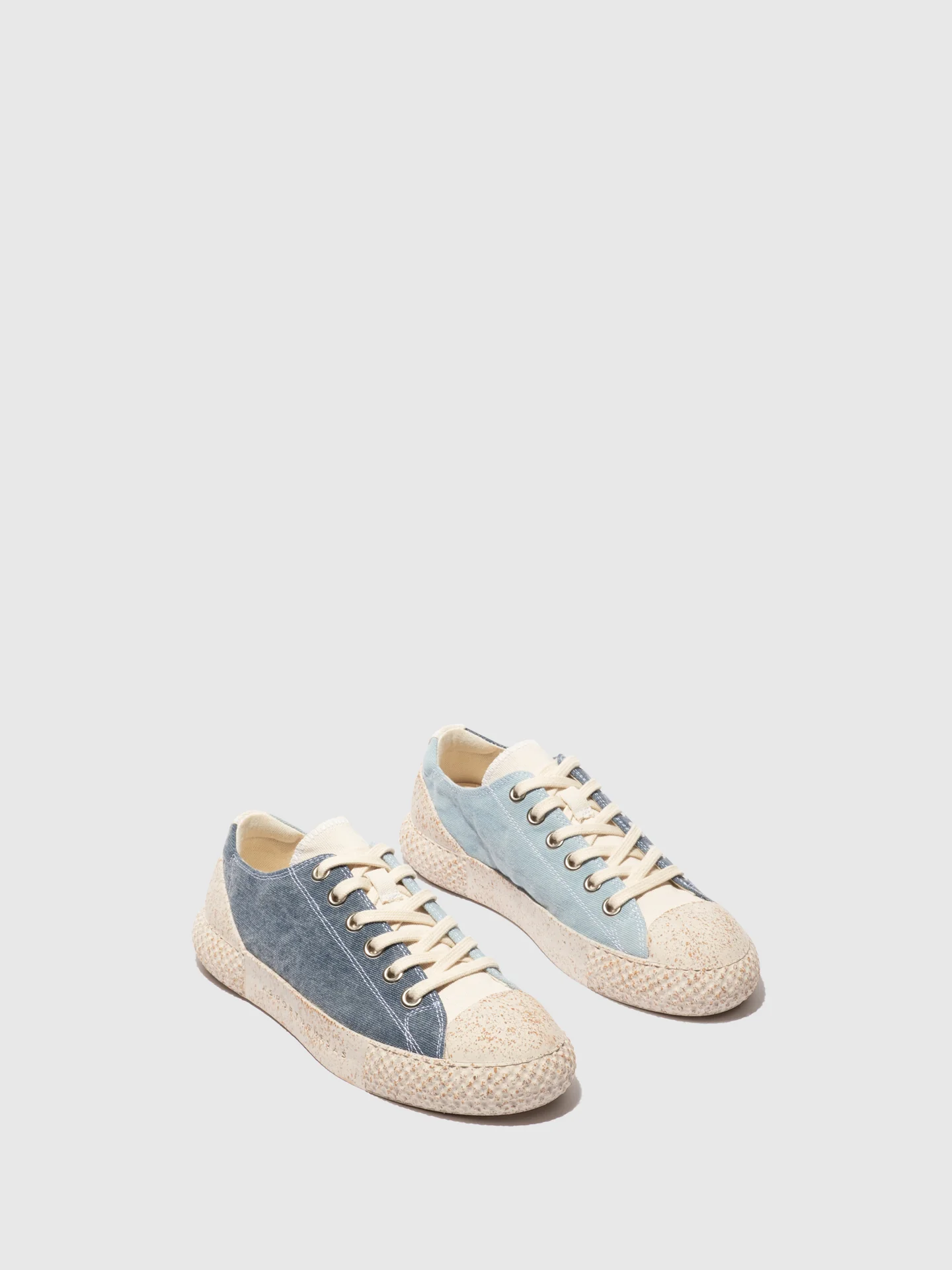 Ténis com Atacadores em Azul Marinho/Azul Céu