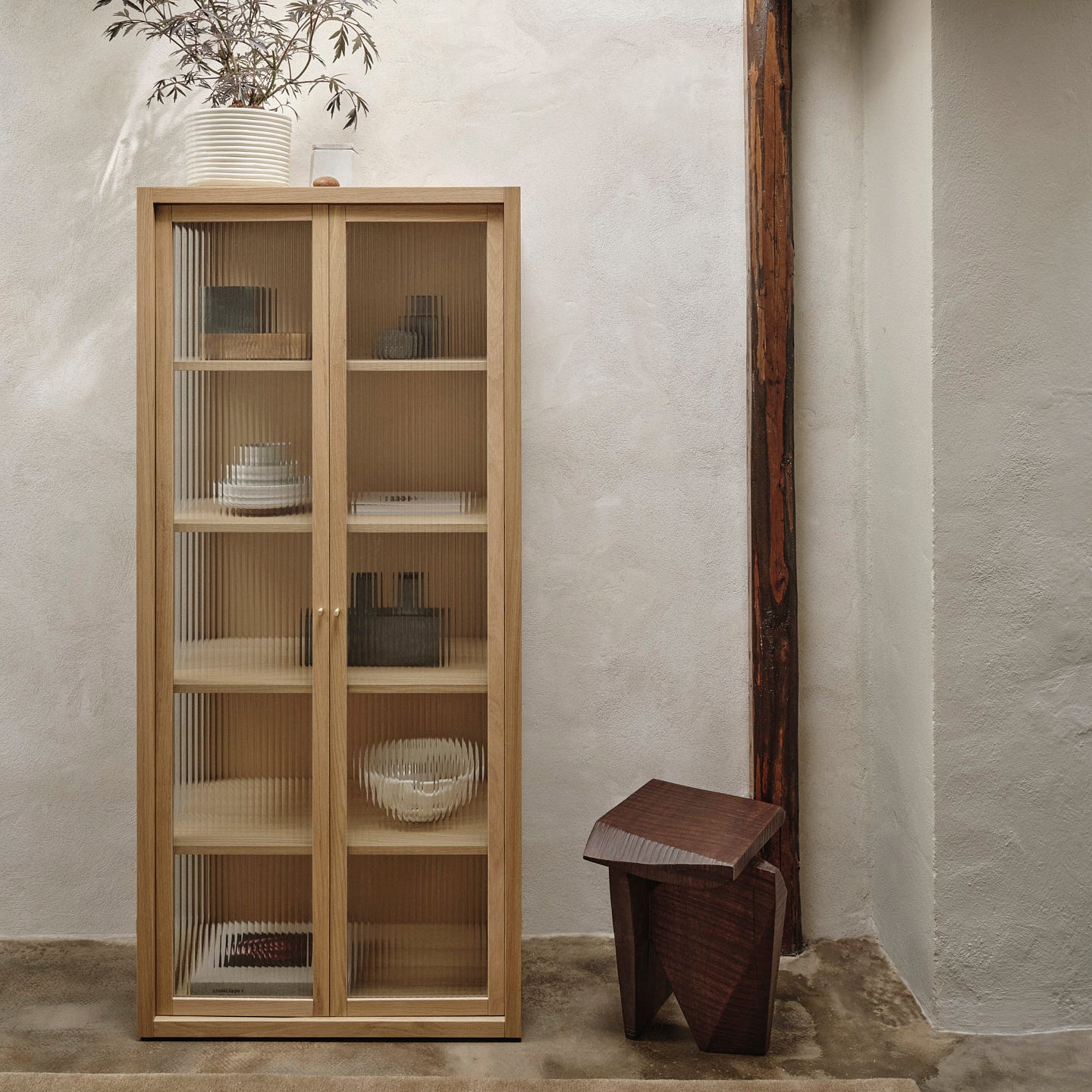 Ferm Living Reed Vitrinekast - Natural Oak