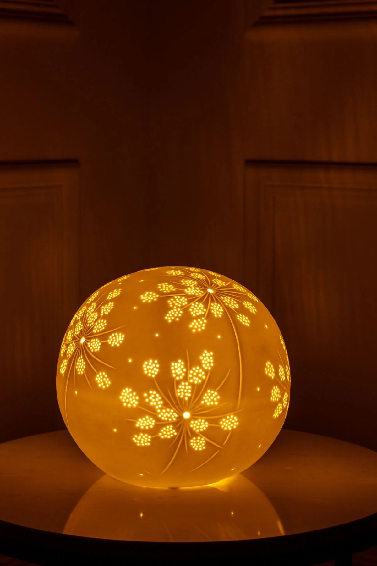 Ceramic LED Dandelion Globe