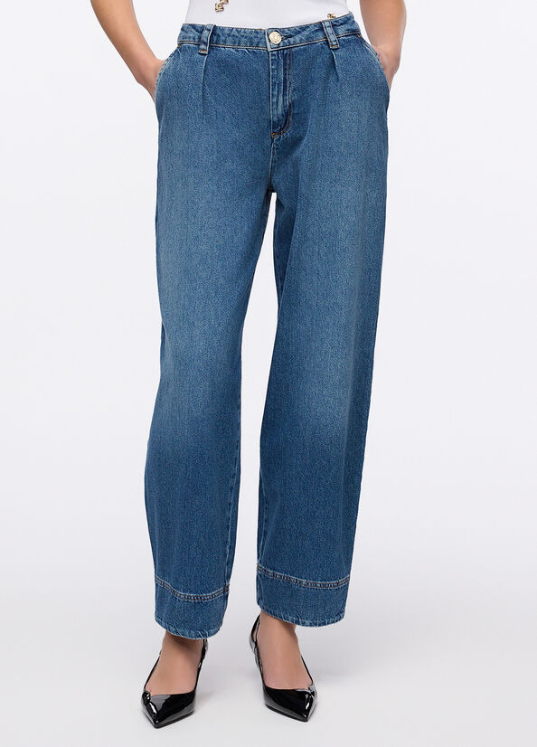 Jeans straight con pince