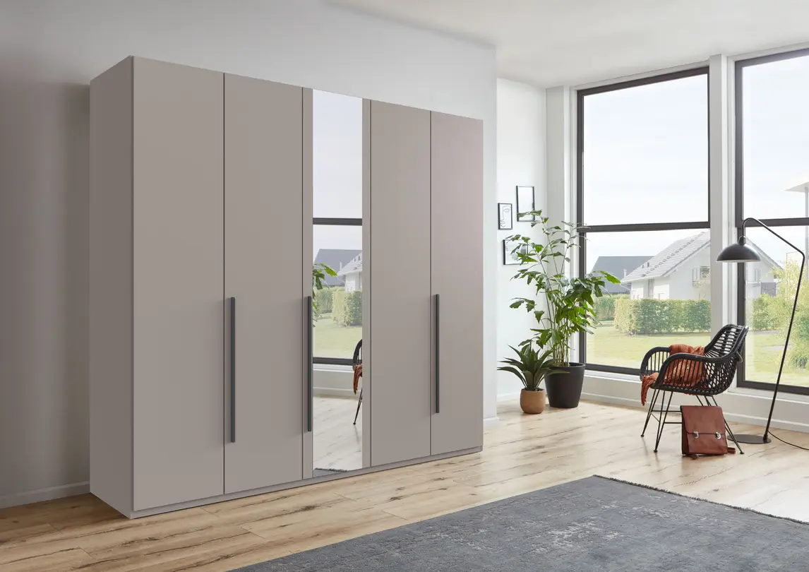 Drehtürenschrank London