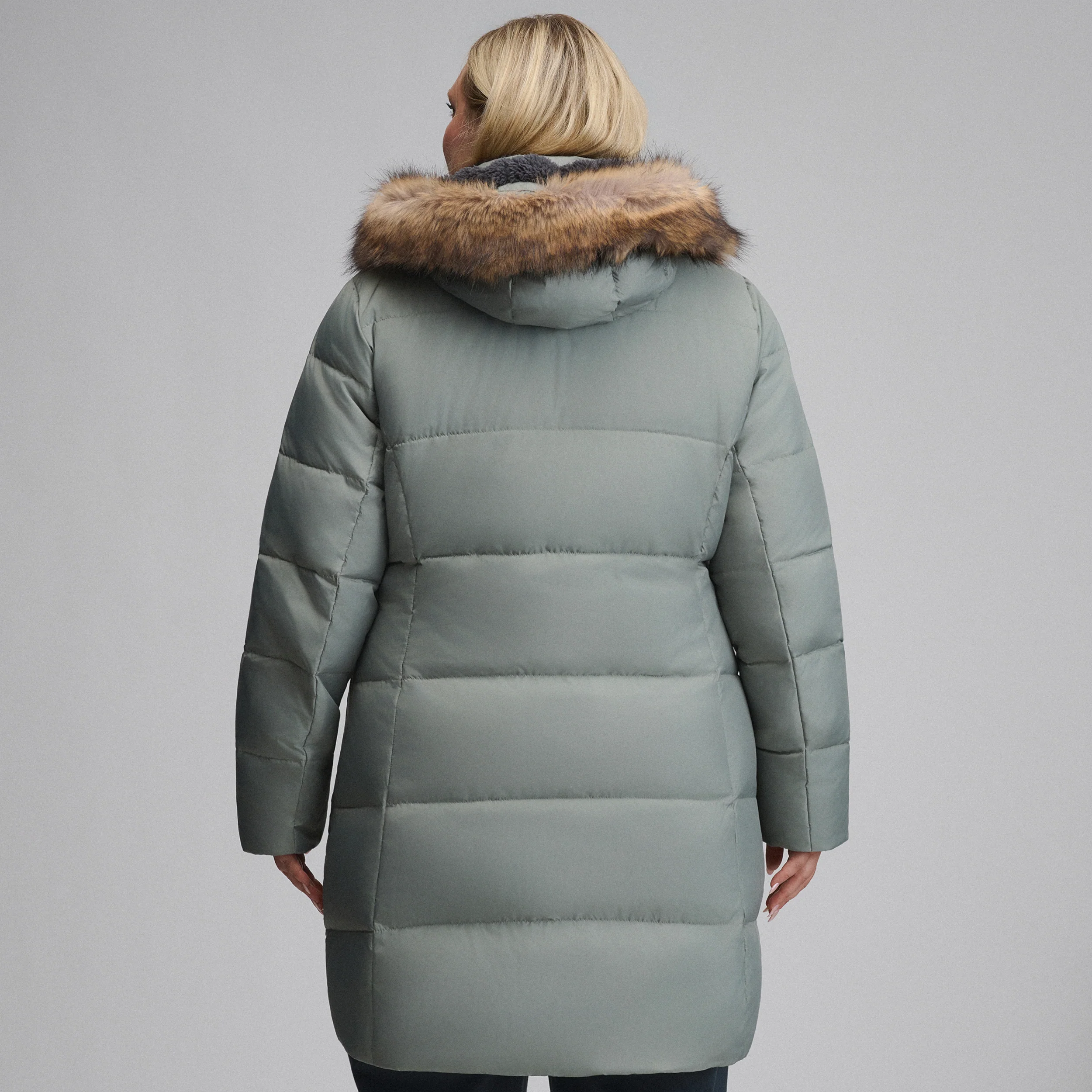 Women's Lodge Cascadian Down Hooded Parka