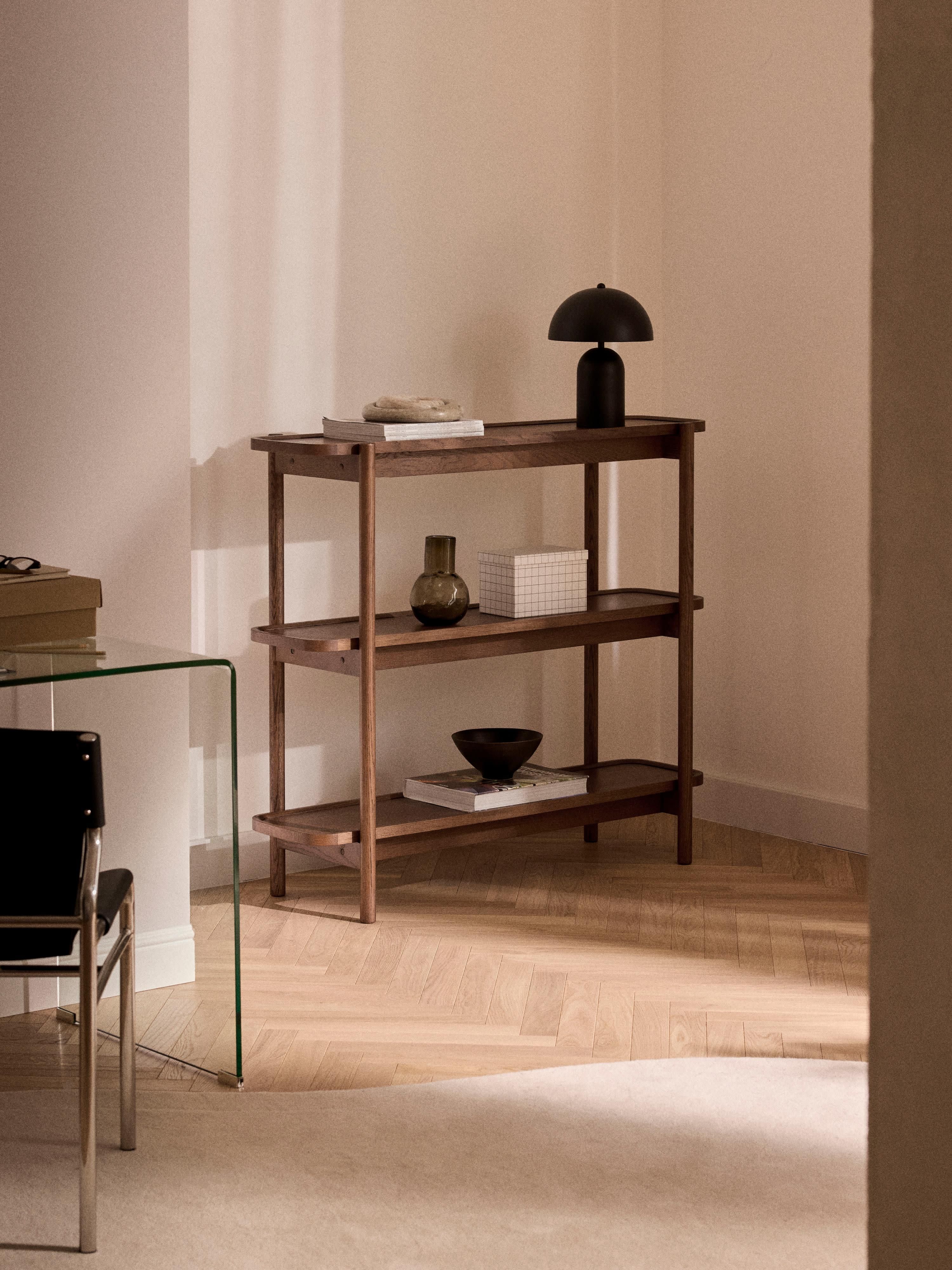Niedriges Holz-Regal Libby
