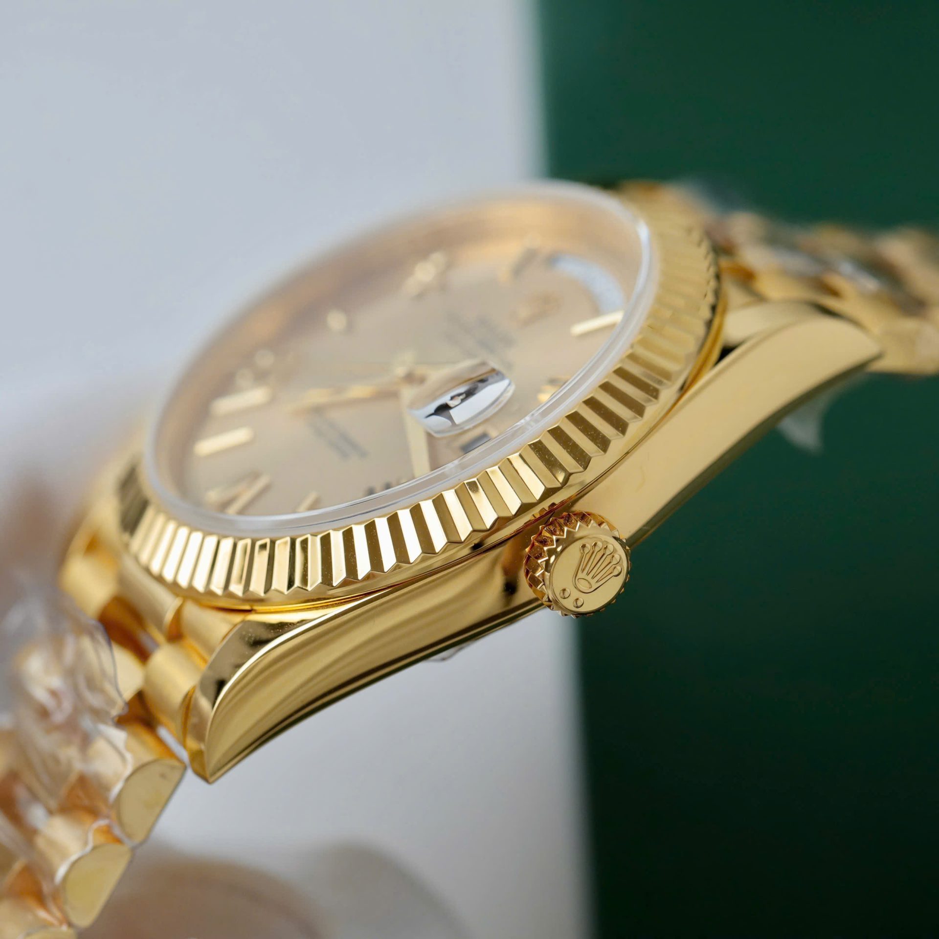 Rolex Day-Date 228238 YG Plated Champagne Roman Numeral Dial 40mm Super Clone