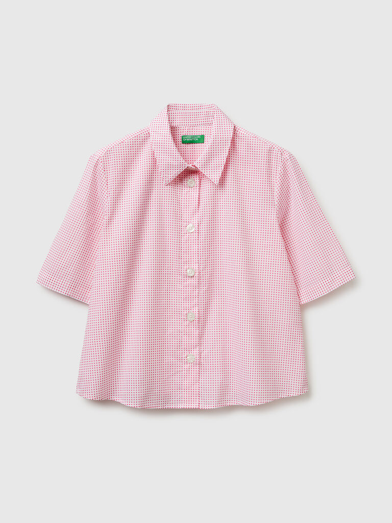 Short sleeve patterned shirt