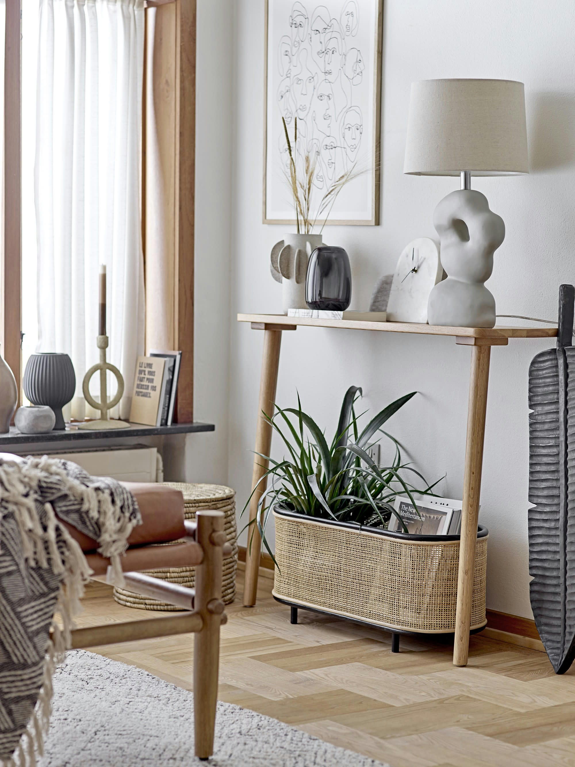 DAIVA - Objet décoratif en bois de manguier noir