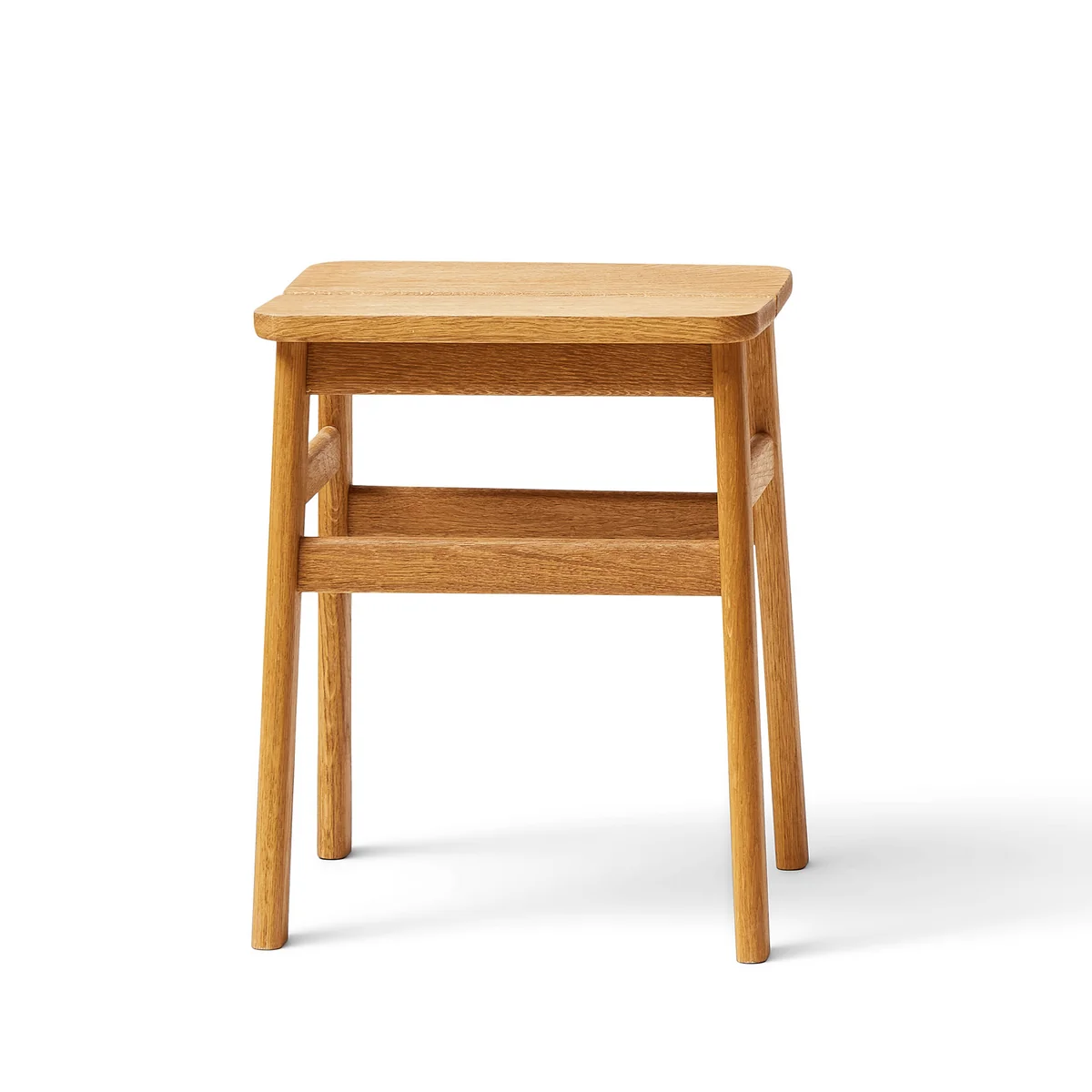 Form & Refine - Angle Standard Hocker