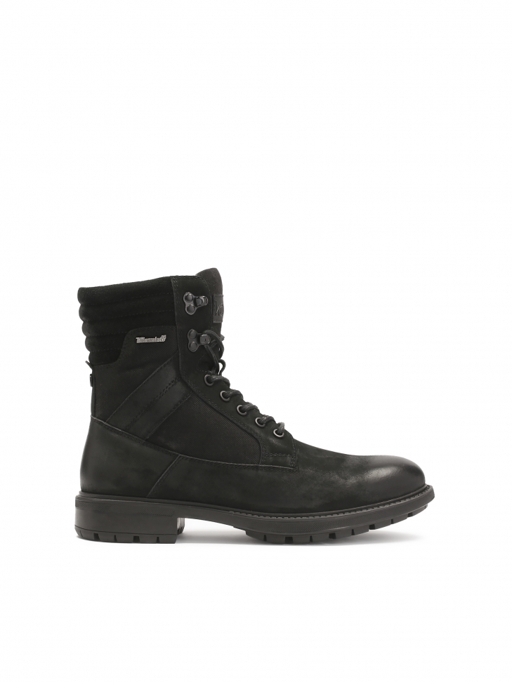 High boots made of suede and nubuck