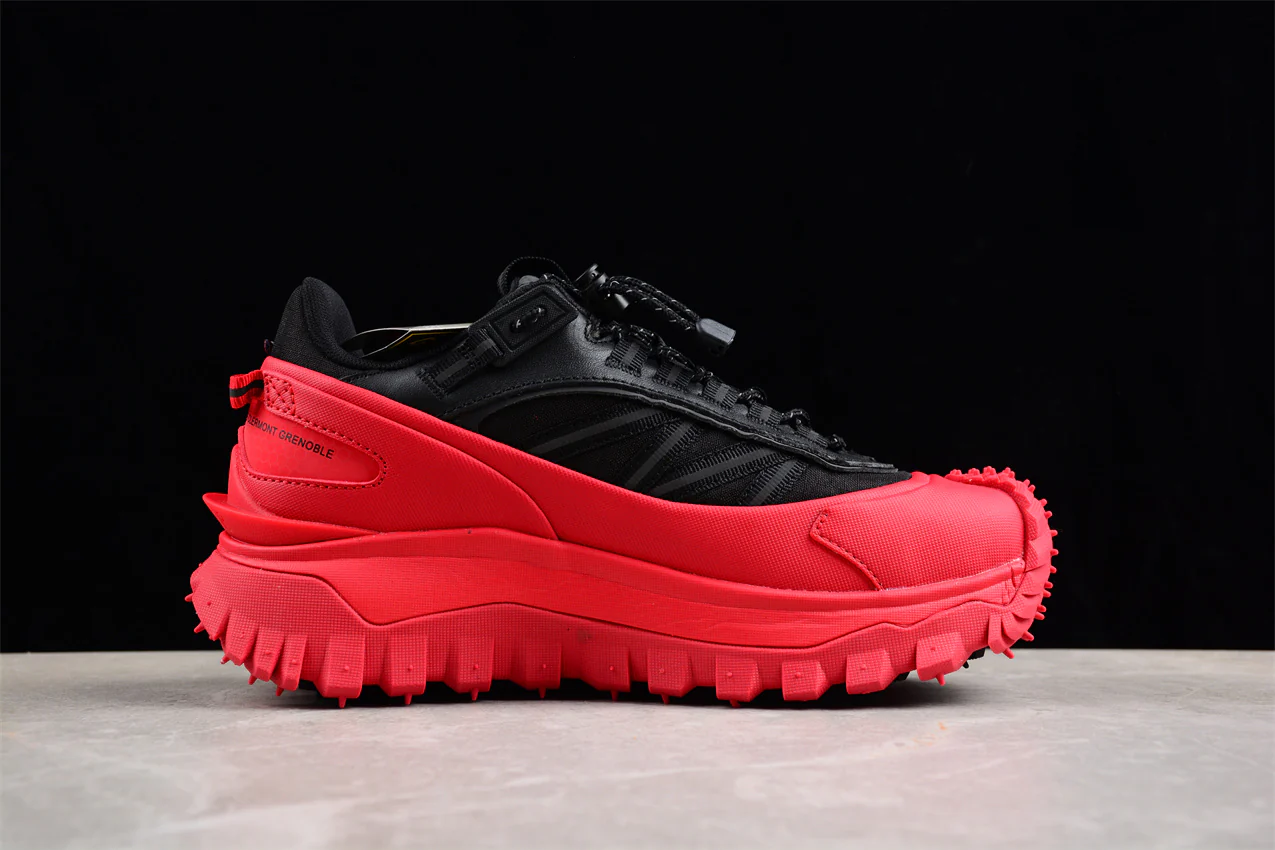 Moncler Trailgrip GTX Low "Red/Black"