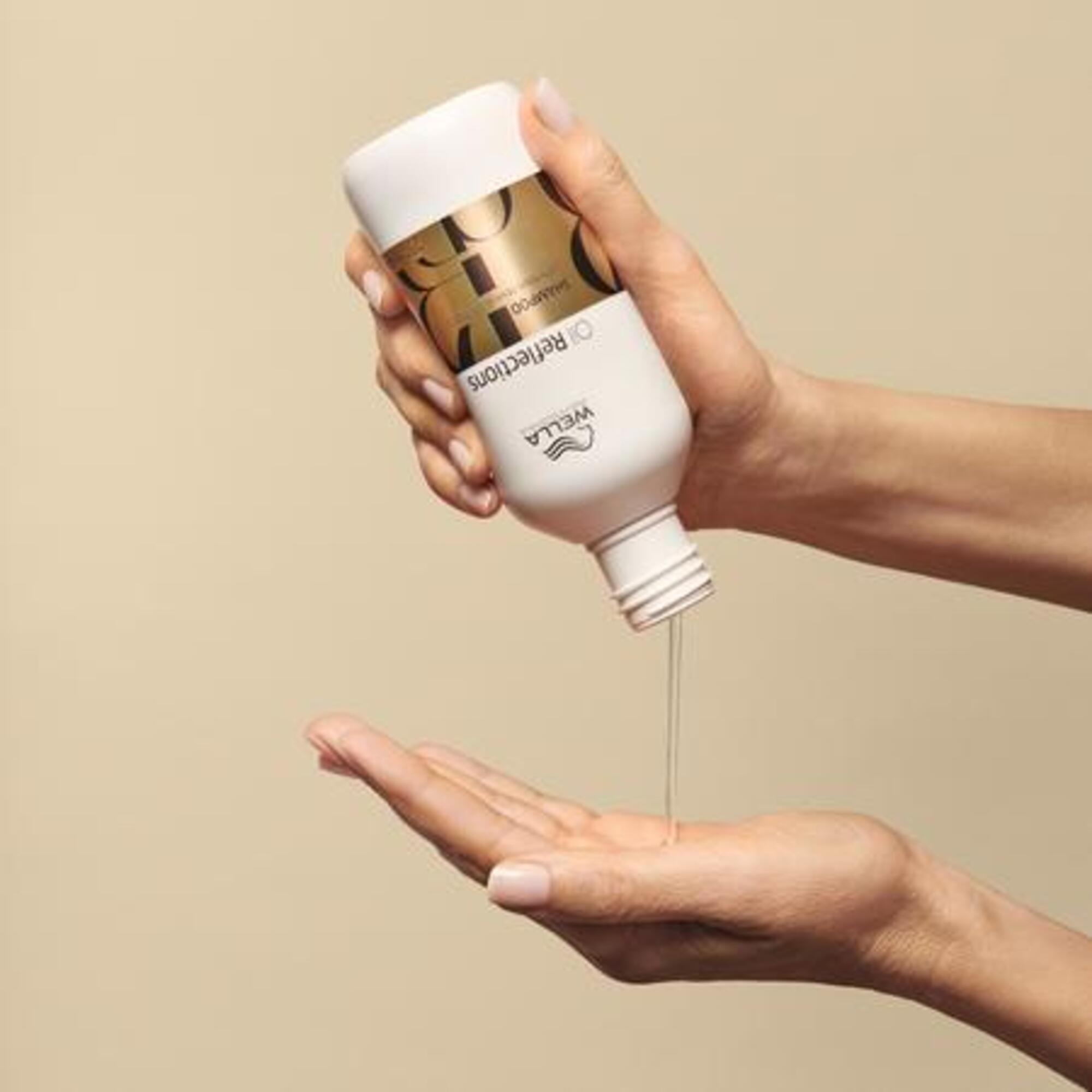 OIL REFLECTIONSShampooing révélateur de lumière pour tous types de cheveux test