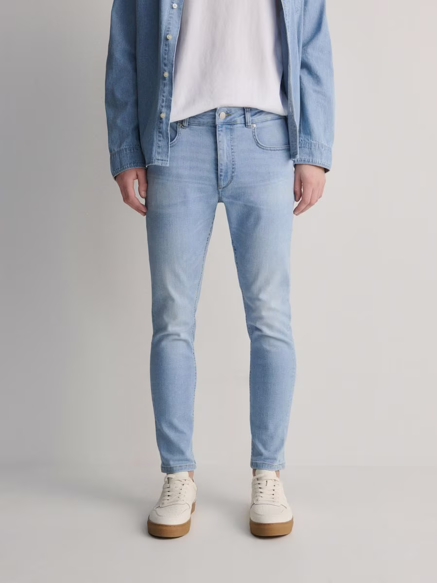 Skinny Jeans With Wash Effect