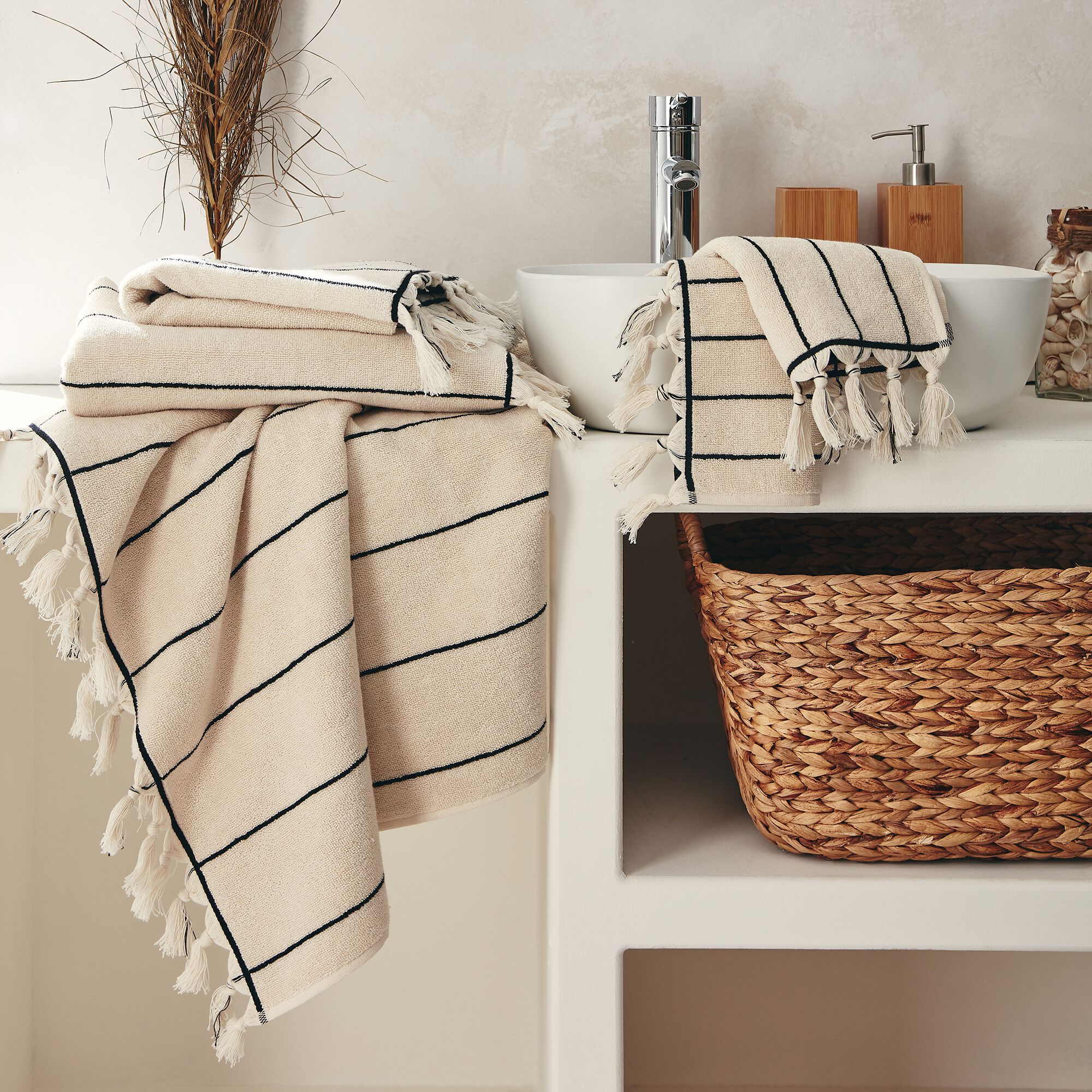 PISELLI - Serviette de toilette rayée en coton 50x100cm - beige