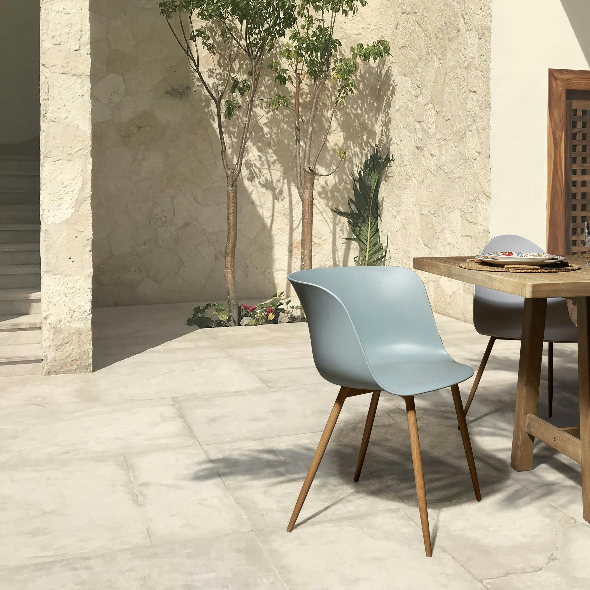 OLLY - Lot de 4 fauteuils de table extérieurs céladon et pieds en métal