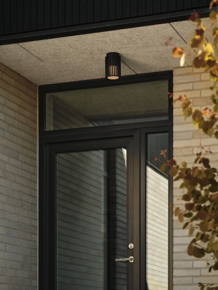 TAKLAMPE NORDLUX ALUDRA SEASIDE SVART ALU IP44