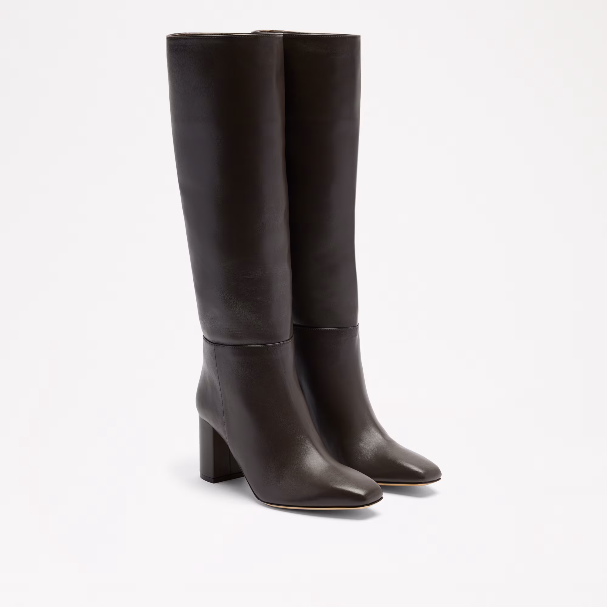 MiddlewoodKnee High Heeled Boot