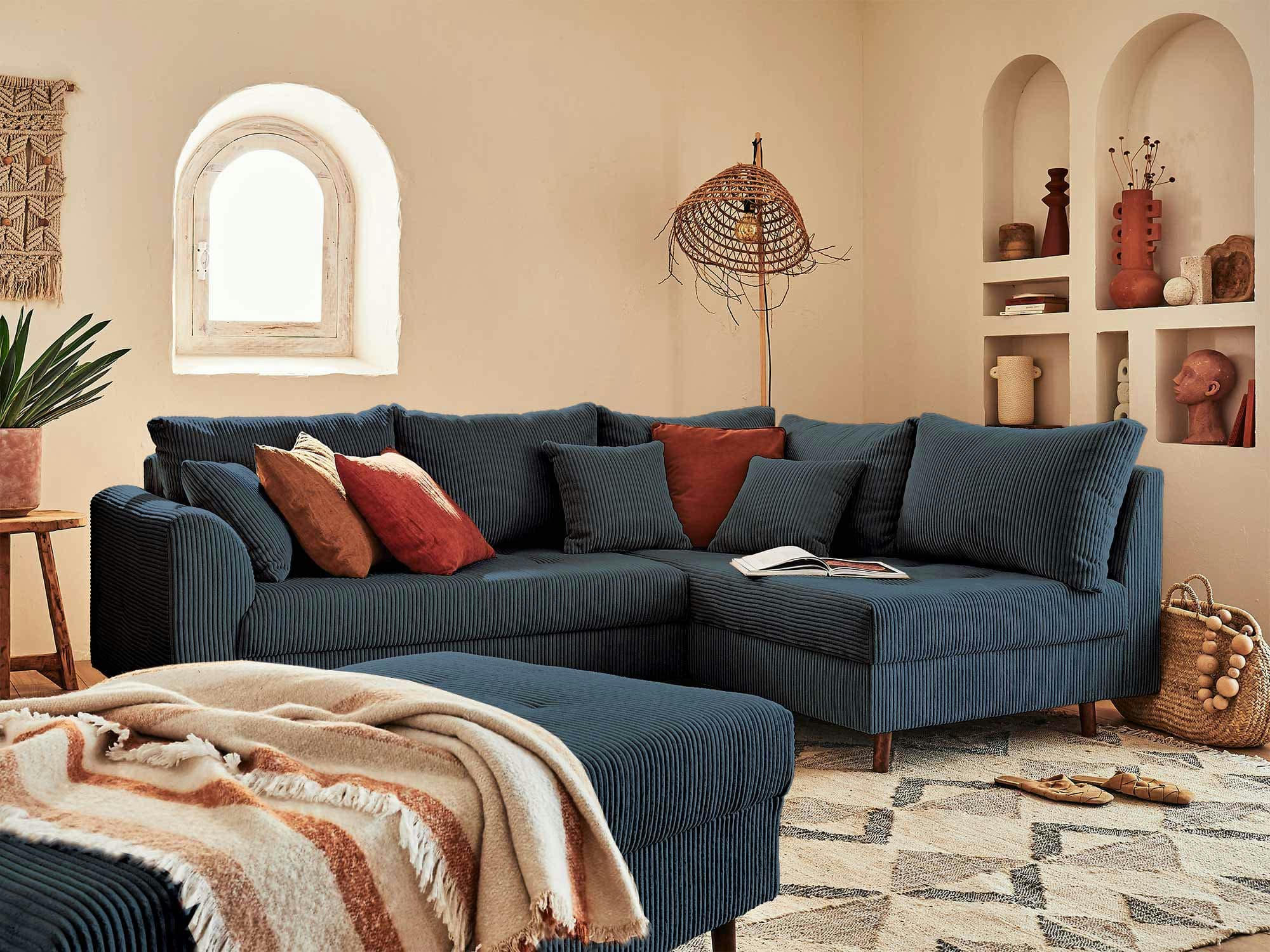 RUNE - Canapé d'angle droit convertible 4 places en velours côtelé bleu nuit