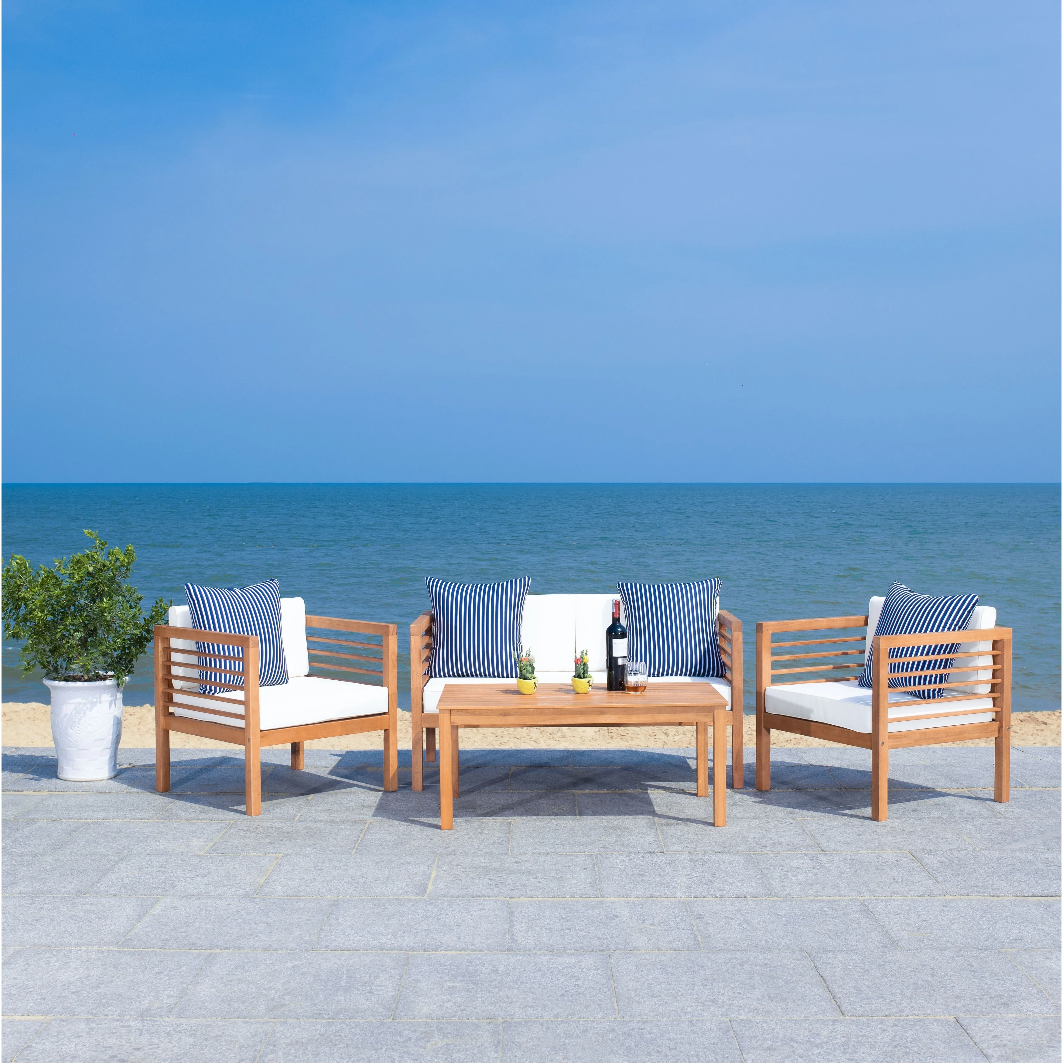 SAFAVIEH Outdoor Living Alda 4-piece Set with Accent Pillows - 51W x 26D x 26H