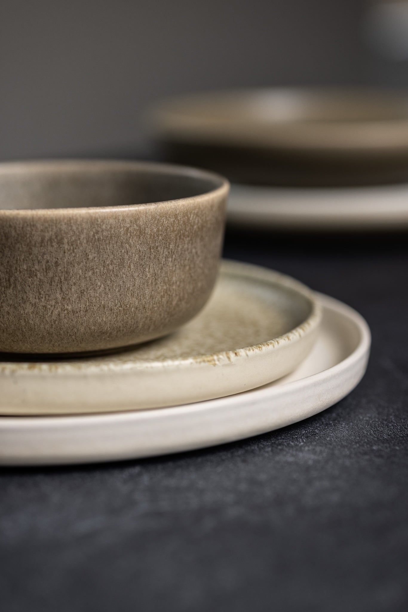 Mimo Homeware serviesset Dreamy Ivory & On The Rocks - 5-delig - 2 personen