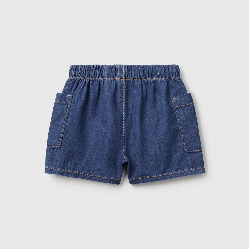 Light denim shorts