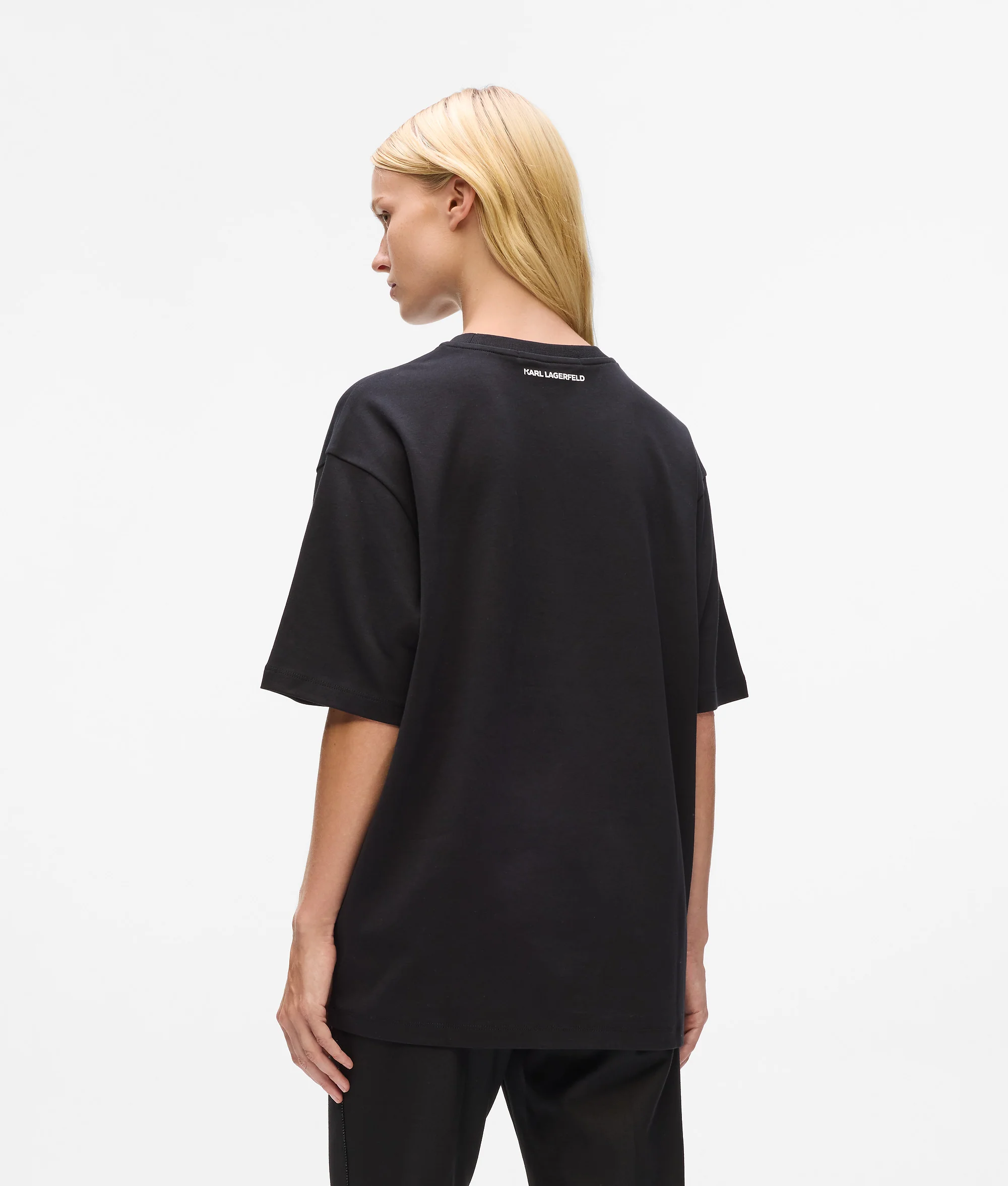 T-shirt décontracté exclusif « Karl told me »