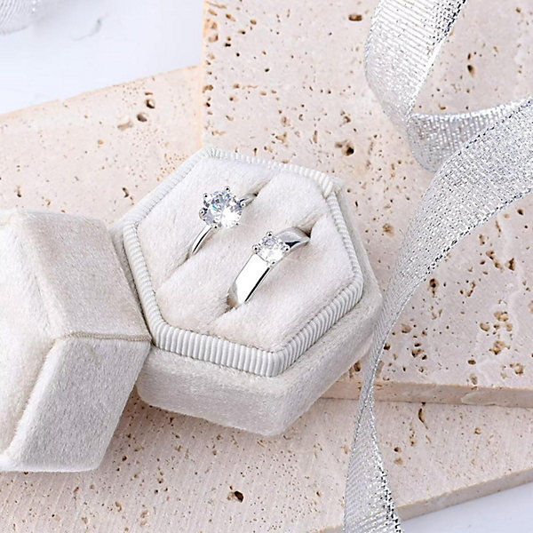 Boîte à bagues en velours, boîte à bijoux hexagonale à double fente pour 2 bagues (beige)