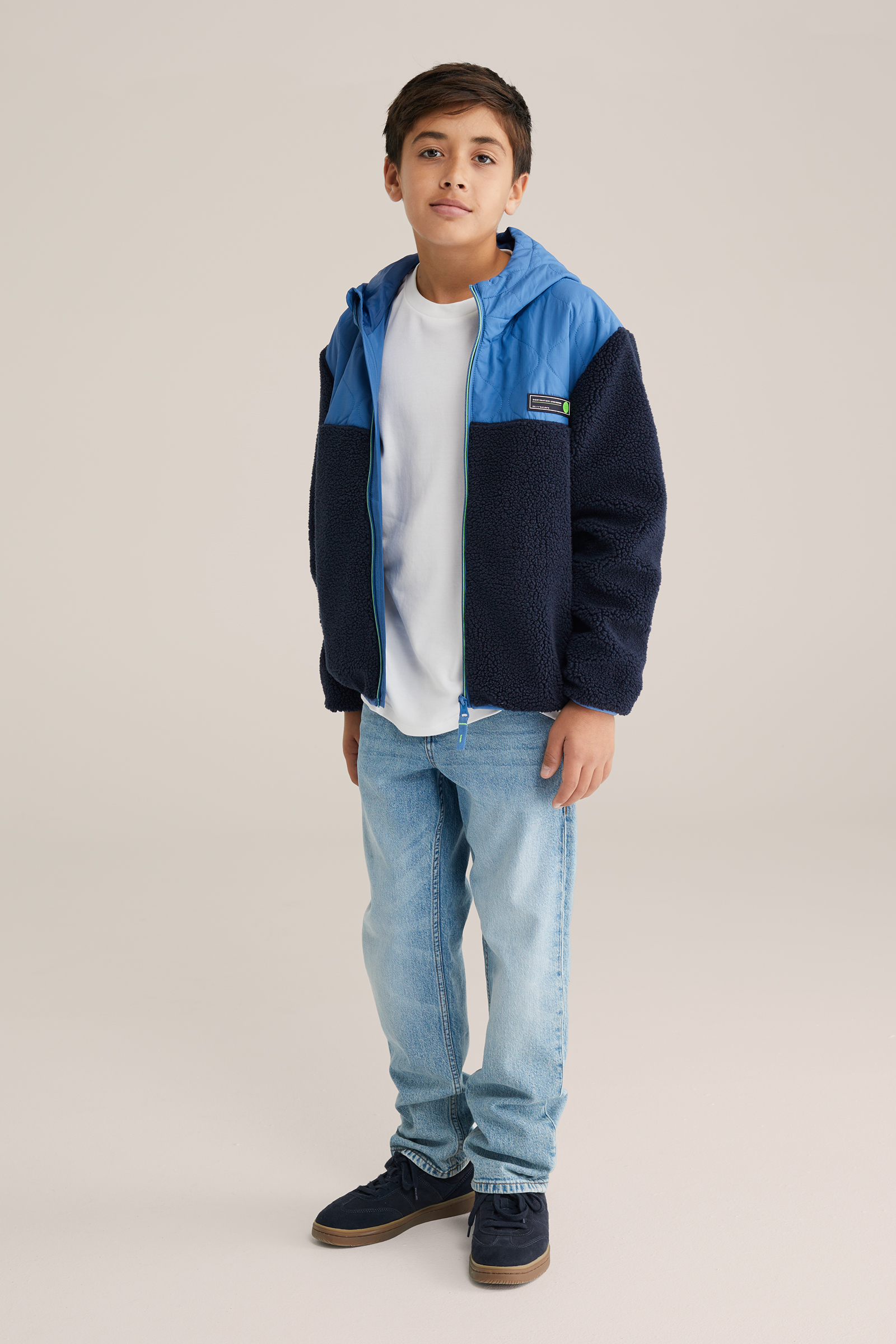 Jongens teddy jas met capuchon