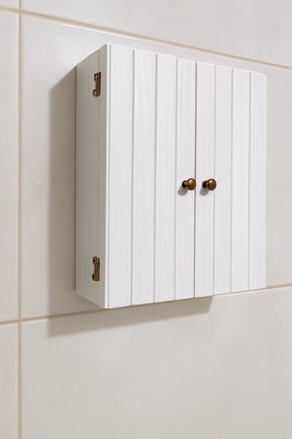 Solid Wood Wall Mounted Bathroom Cabinet – Rustic Farmhouse Medicine Storage (Marine Plywood Doors)