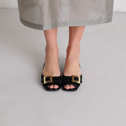 Ballerines à bouts ouvertsen satin noir | DURANCE