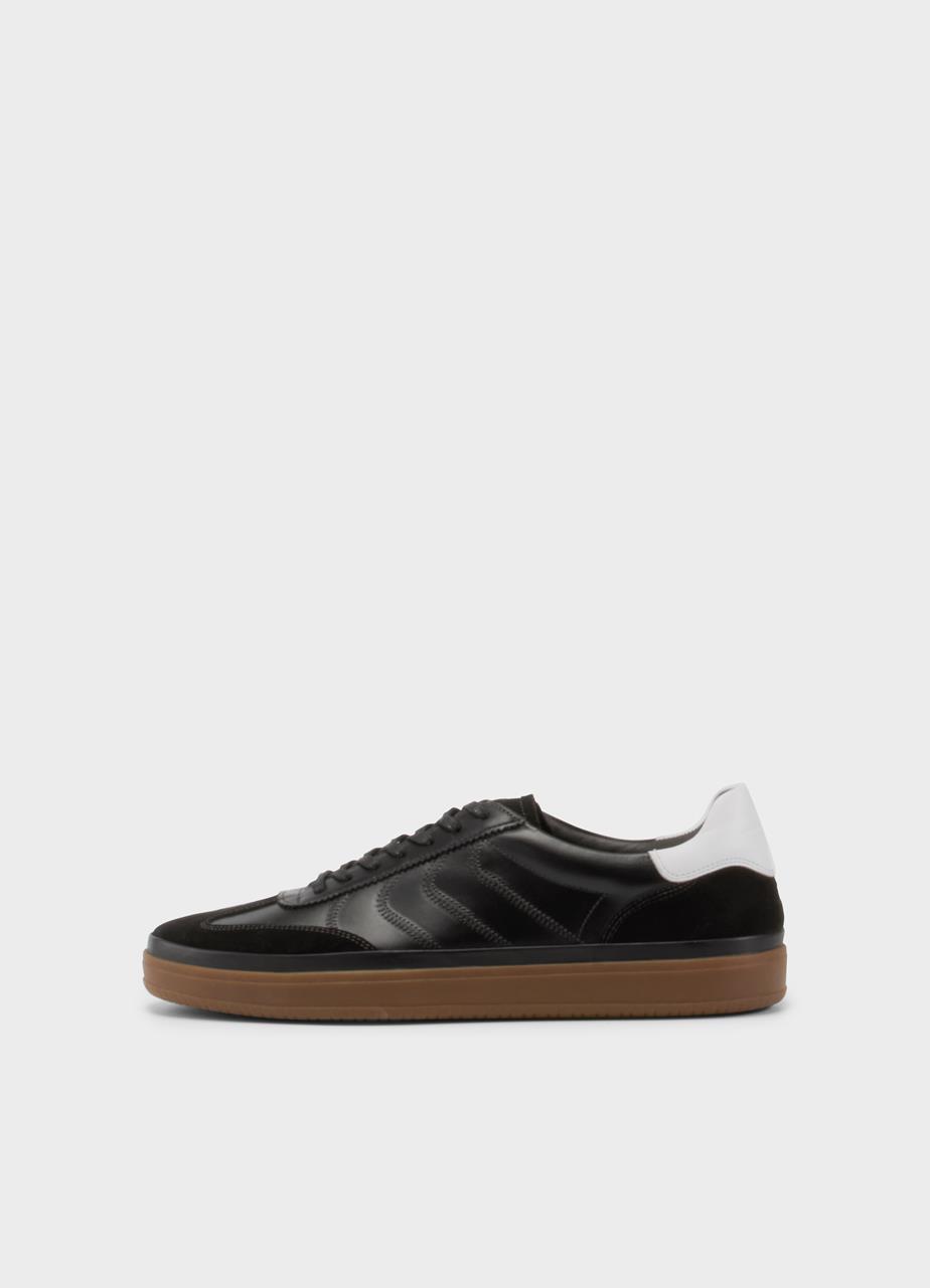 Leo Sneakers