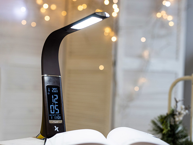 Lampka biurkowa Luna LED brązowa