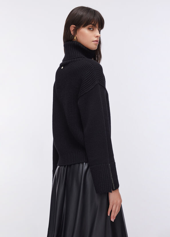 Dolcevita in lana con strass