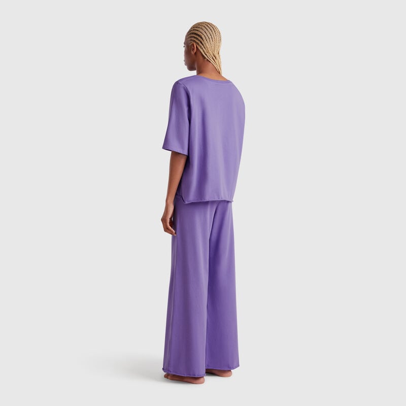 Loose-fitting pyjamas in pure cotton