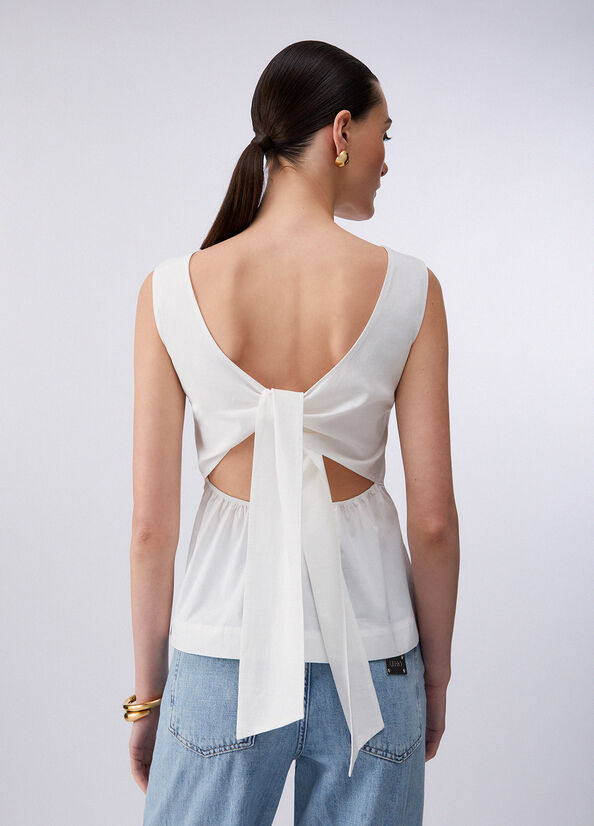 Top con fiocco dietro