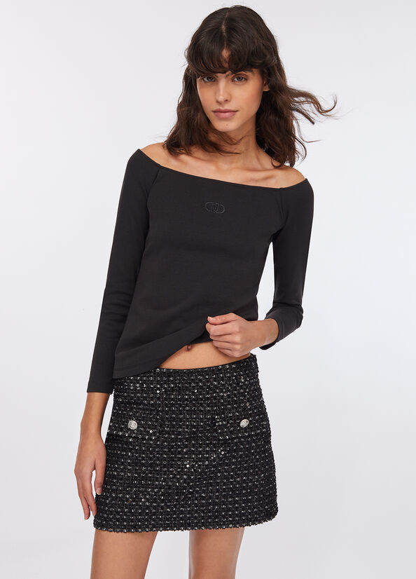 T-shirt con scollo bardot