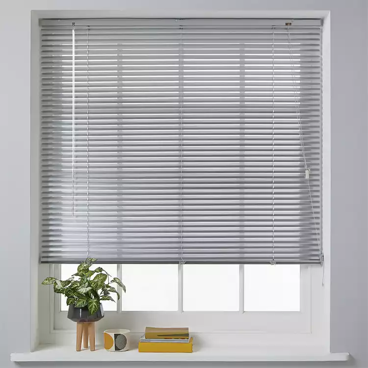 Habitat Aluminium Silver Venetian Blind - 60cm