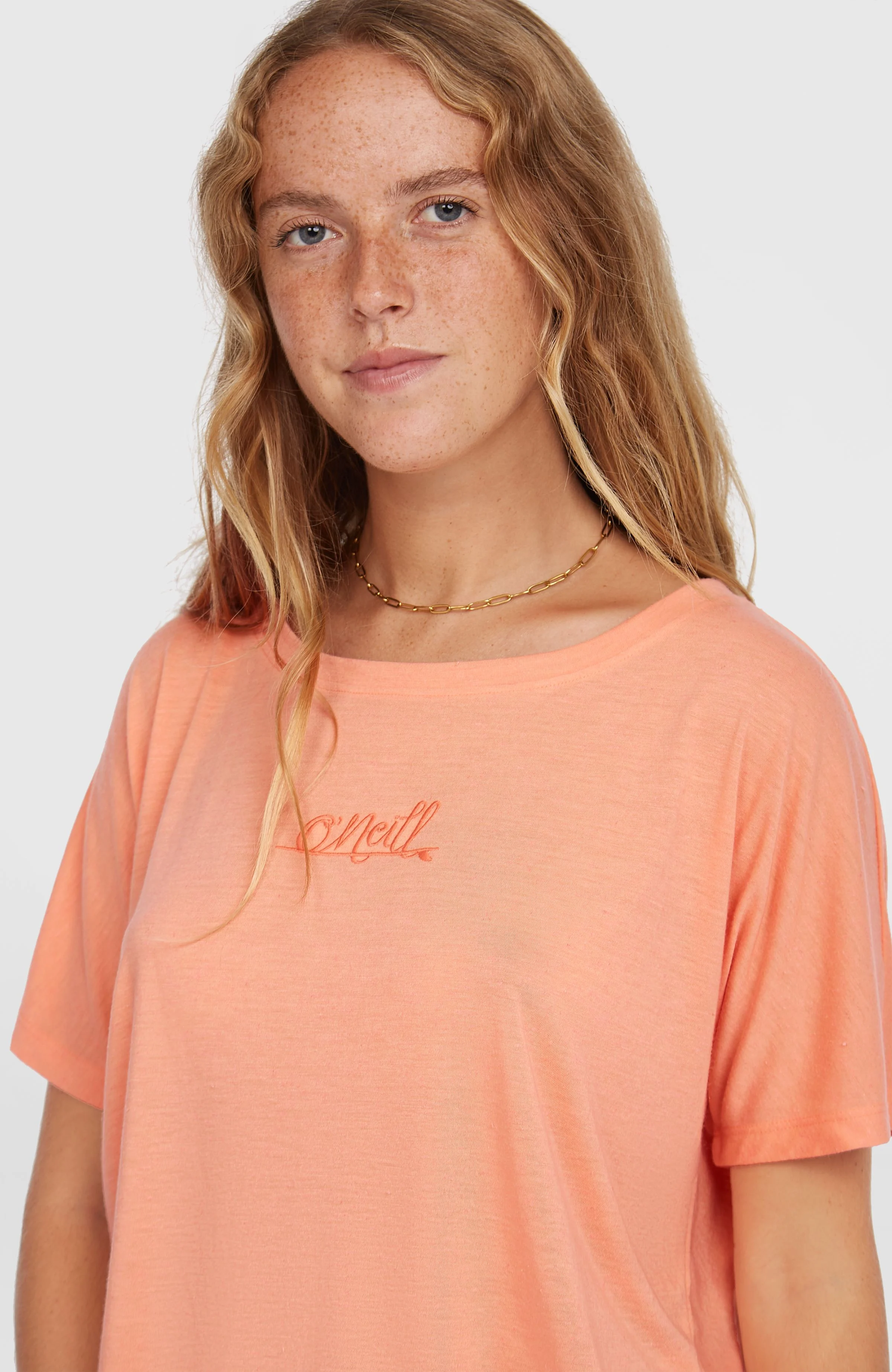 Dames O'Neill Essentials Script losvallend T-shirt