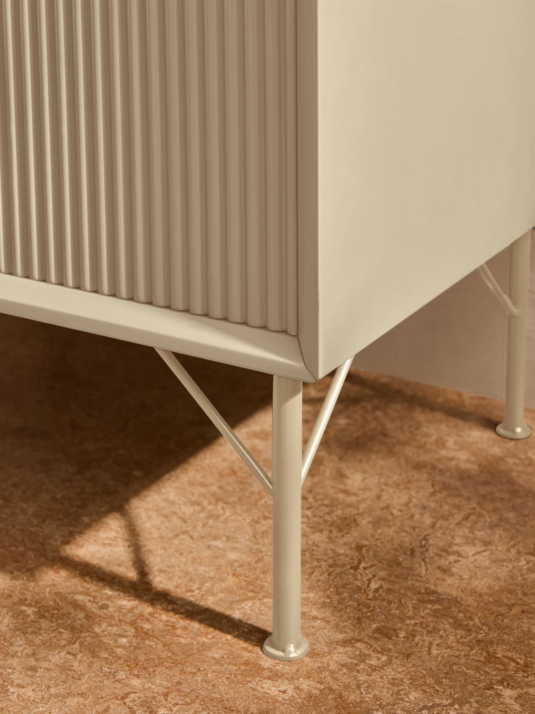 Elian Painted 1 Drawer Bedside Table in Ecru White