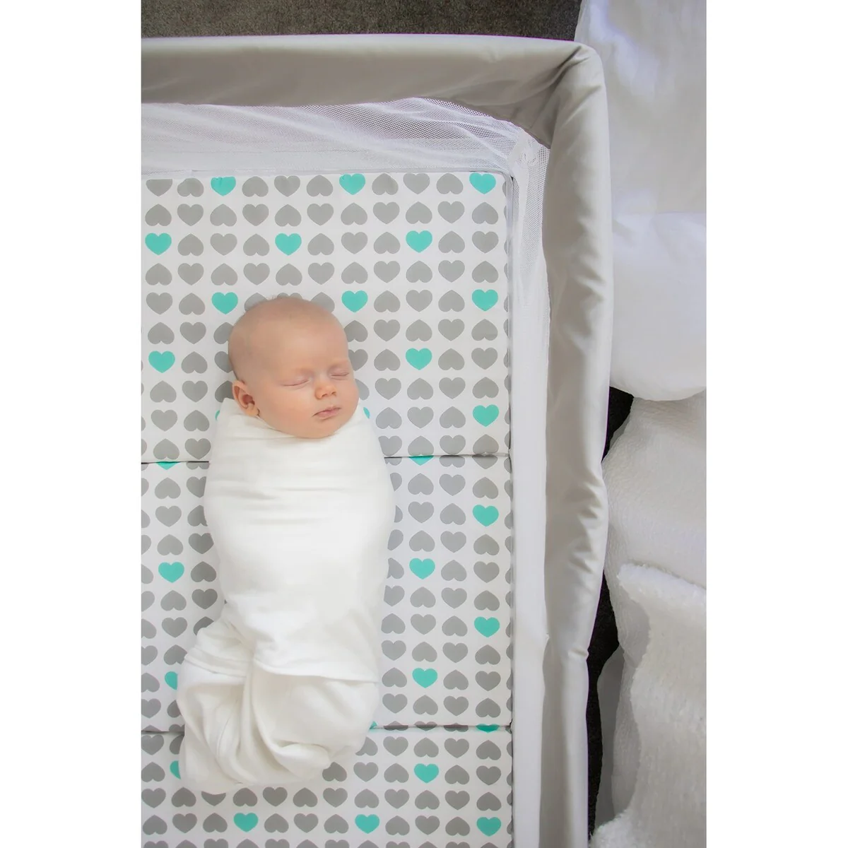 My Crib Portable Infant Bassinet, Includes Design Padded Insert, Travel Carry Bag, Support Tubes, Step Safety Locking Mechanism