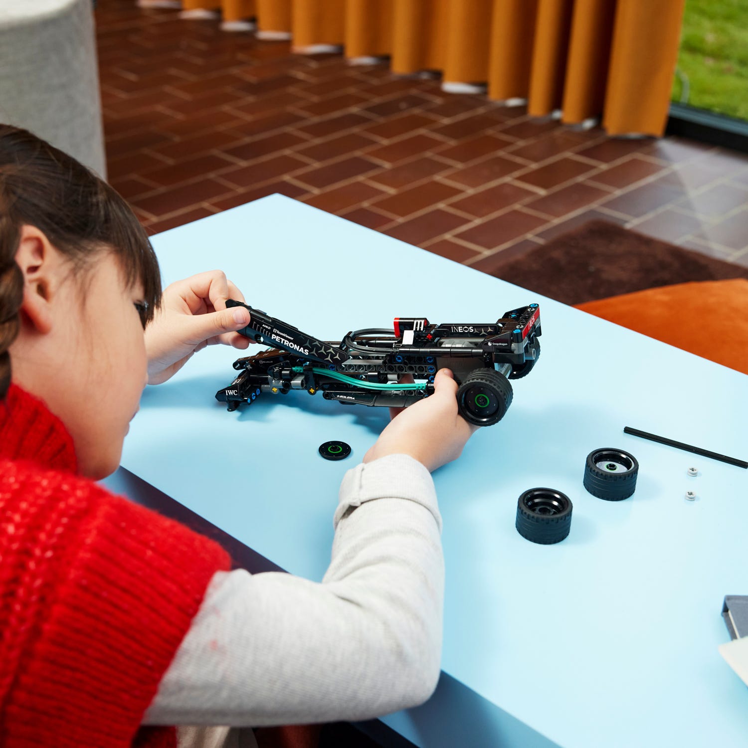 Mercedes AMG F1 W14 E Performance Pull Back - Lego Technic