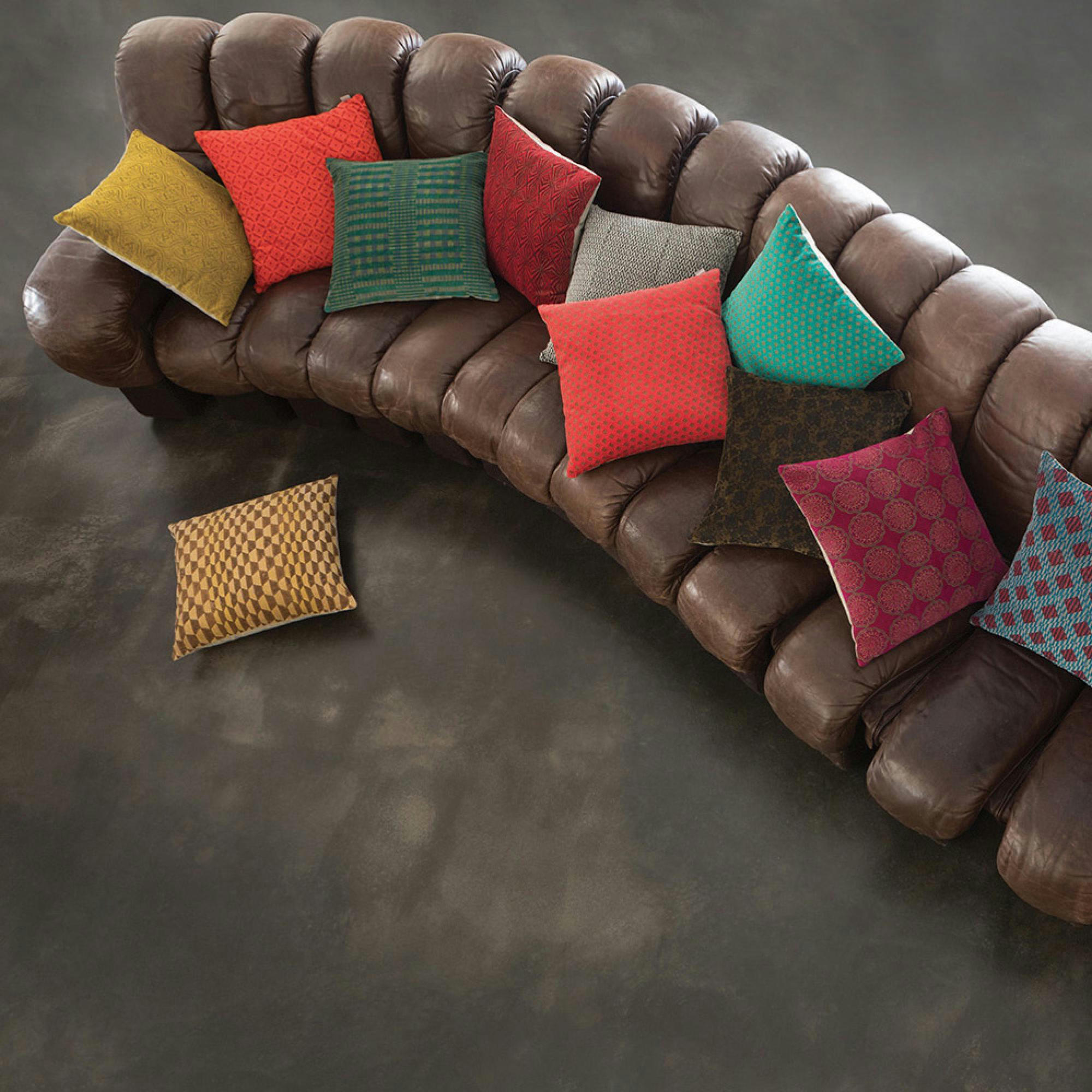 ROSETTA - Coussin  en coton tourterelle 45 x 45