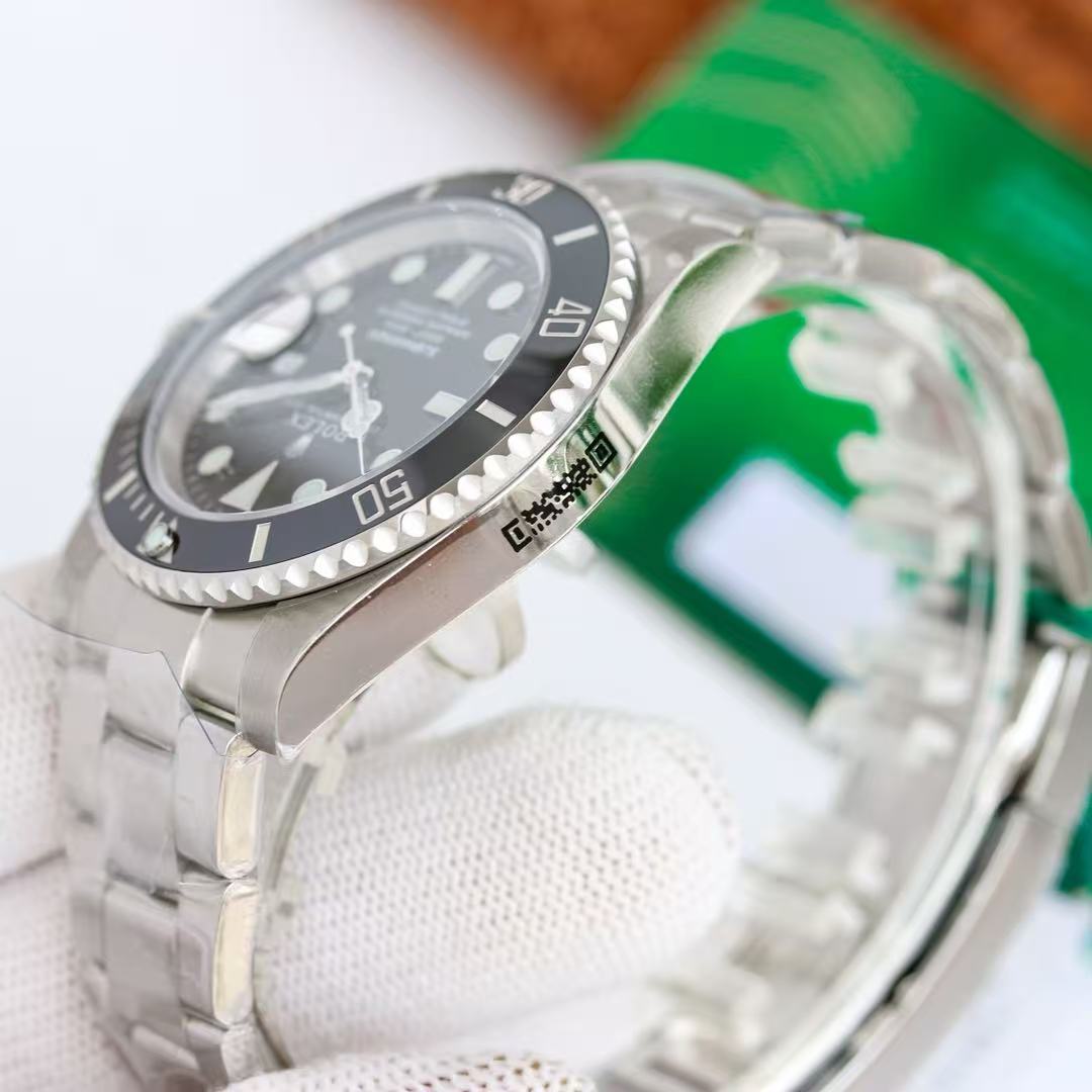Rolex Submariner Date 116610LN style -3