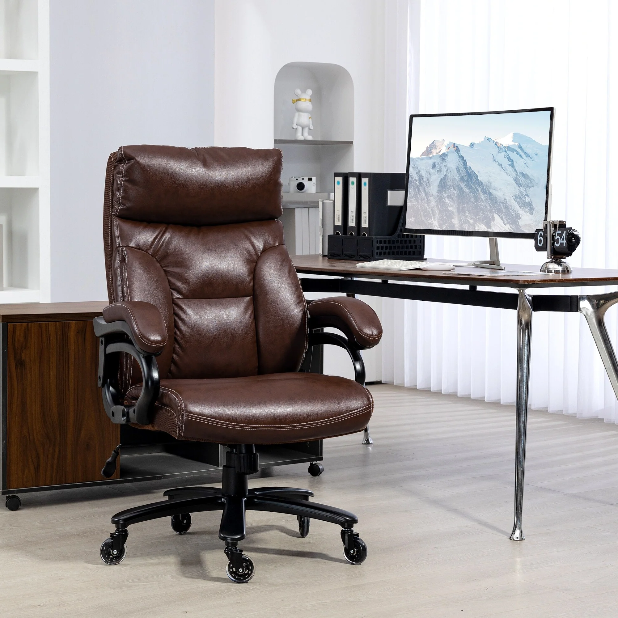 Sturdy and Comfortable Office Chair with Pocket Spring System and Adjustable Features