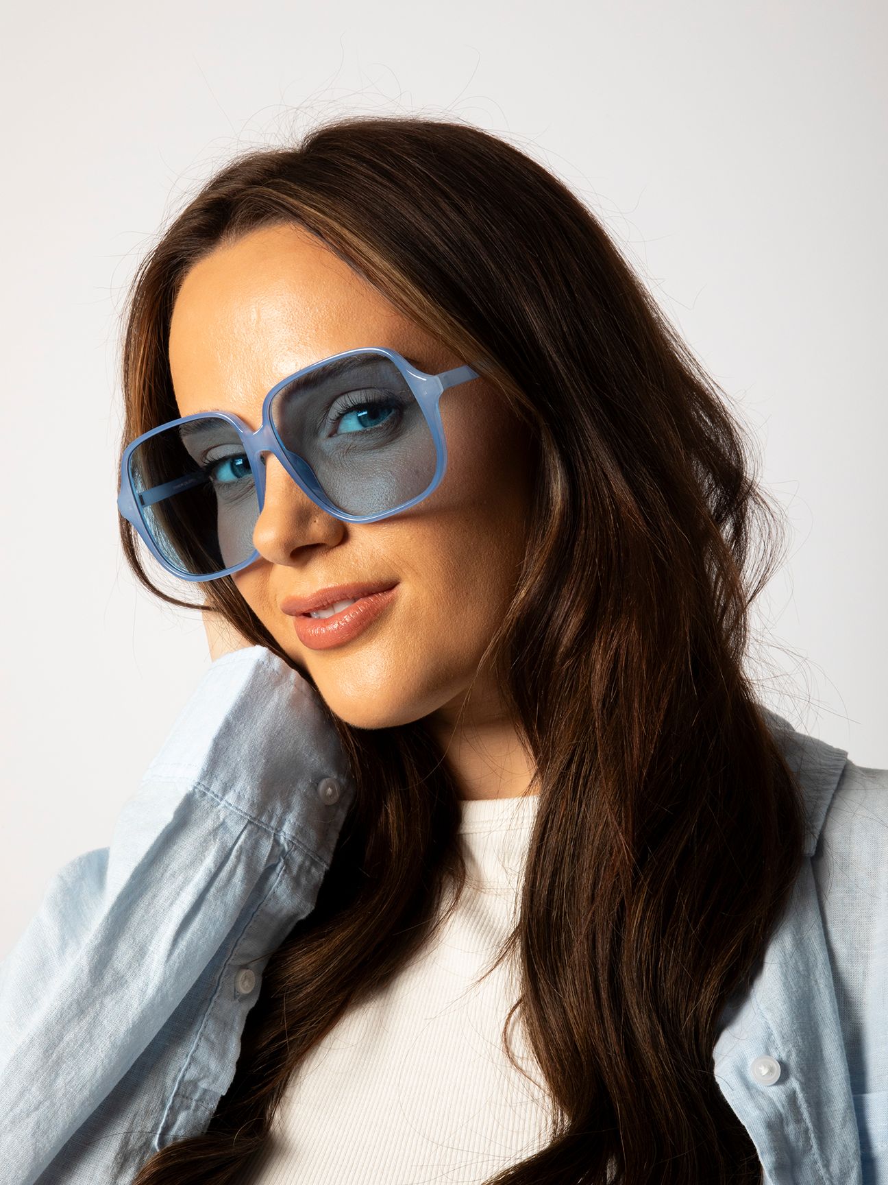 SVNX Oversized Lightweight Square Frame Sunglasses in Blue